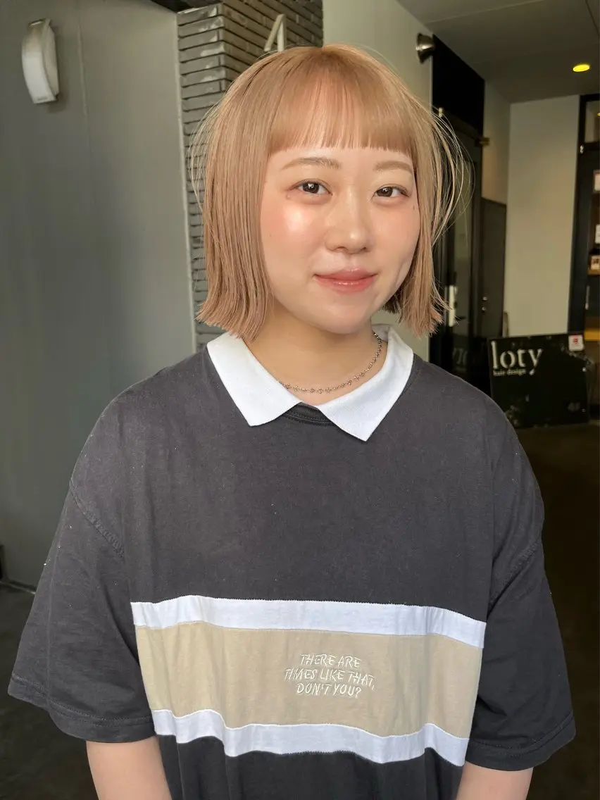 ショート カラー ベージュカラー ミルクティーベージュ ボブ ヘアカラー 🤍ボブ/顔周り カット/🤍honoのヘアスタイル