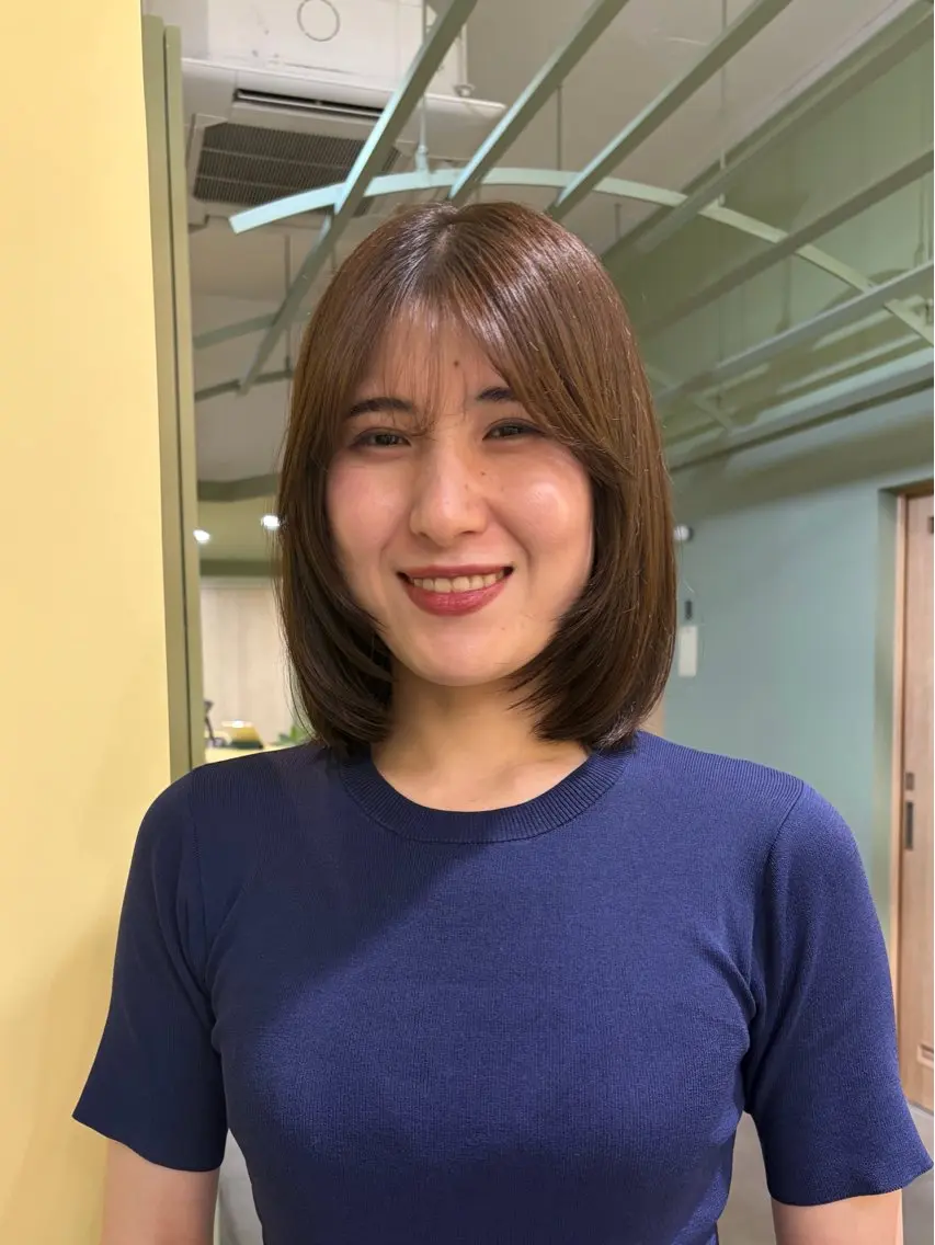 ミディアム 顔まわりレイヤー 顔周りカット レイヤーカット ʜᴀʀᴜɴᴀ /カットモデル募集中のヘアスタイル