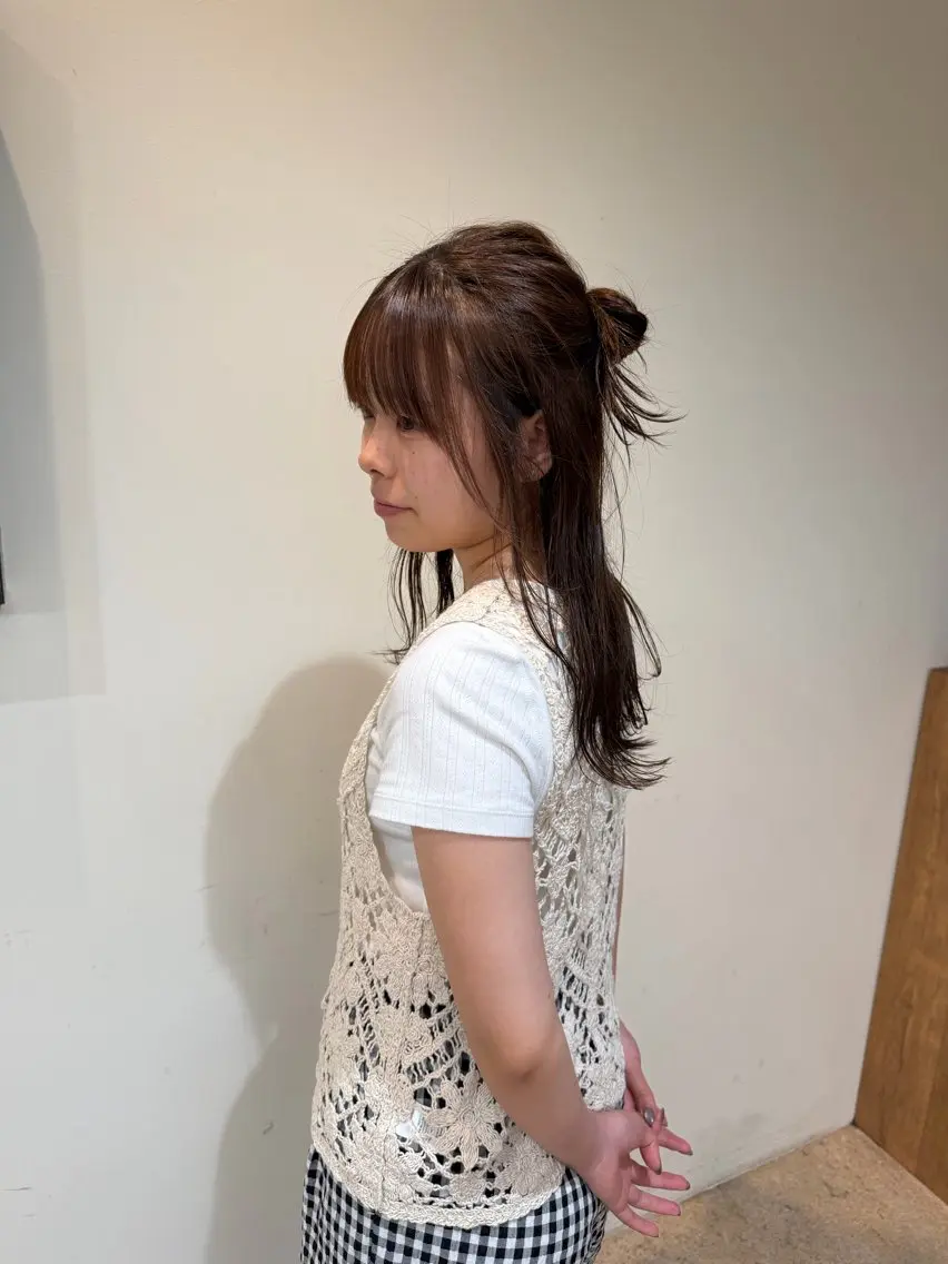 ミディアム 佐々木 彩羽のヘアスタイル