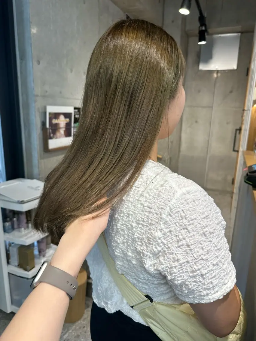 ミディアム ヘアカラー ︎🤎W color MIYU‎🤎のヘアスタイル