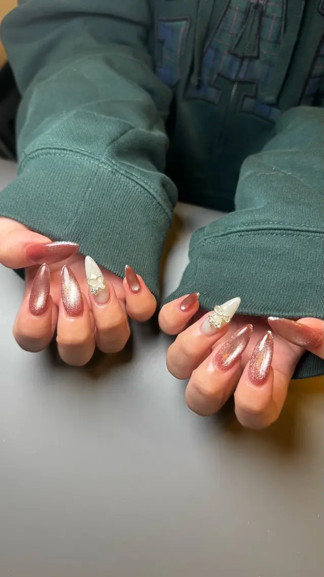 ネイル ハンドネイル Atelier Yuriのネイルデザイン