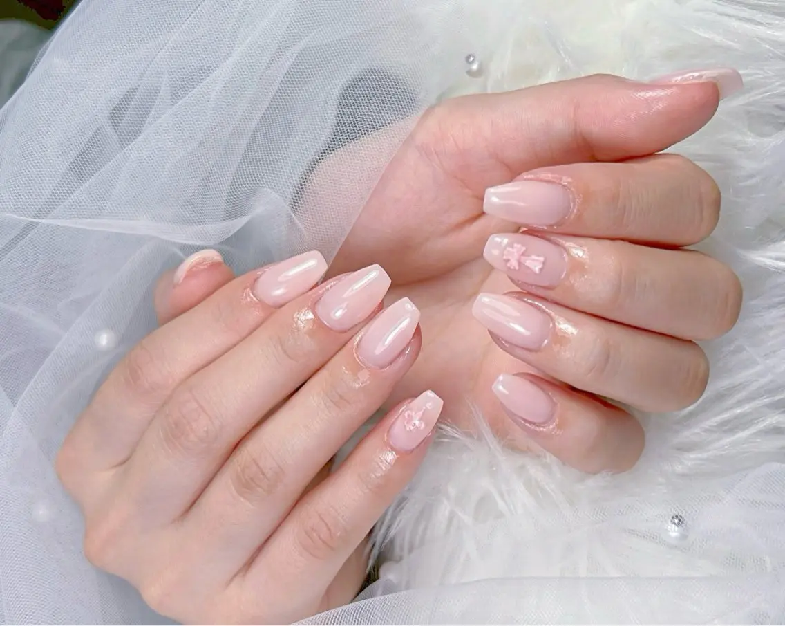 ネイル アートネイル オーロラネイル チークネイル 長さ出し フットネイル Miya _nailのネイルデザイン
