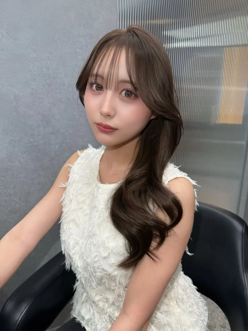 ロング 韓国風カラー 顔周りカット 韓国風ヘア レイヤーカット ヘアカラー 北橋 流空のヘアスタイル