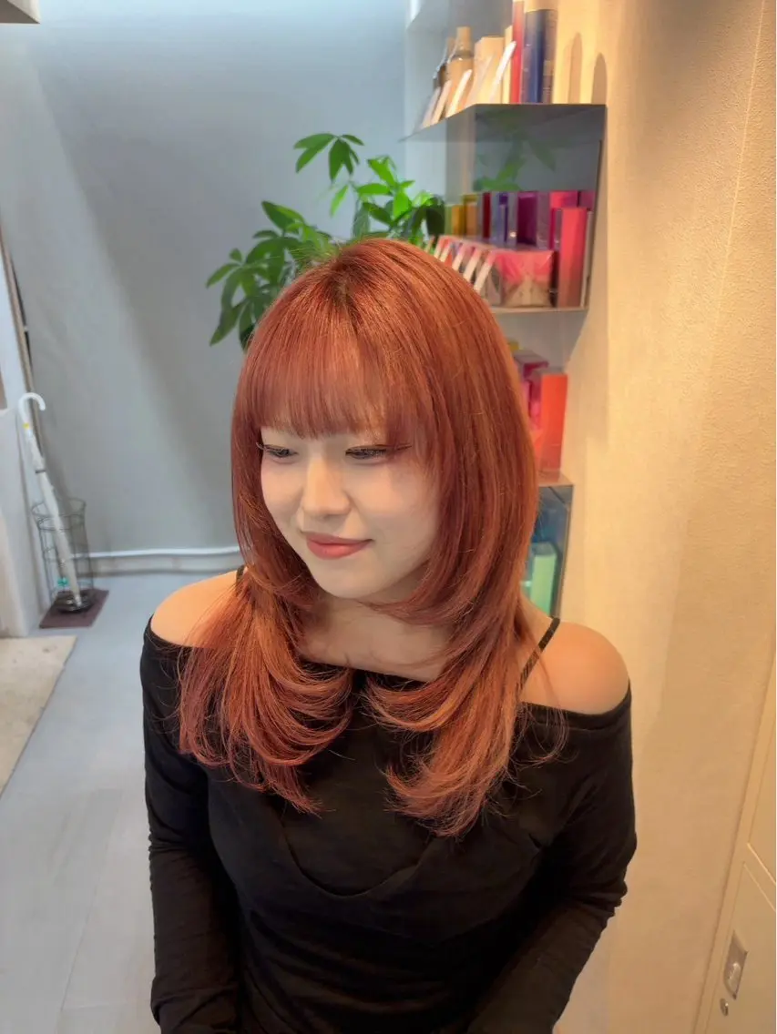 セミロング カラー 透明感カラー ピンクカラー カット ヘアカラー 松井 千夏のヘアスタイル