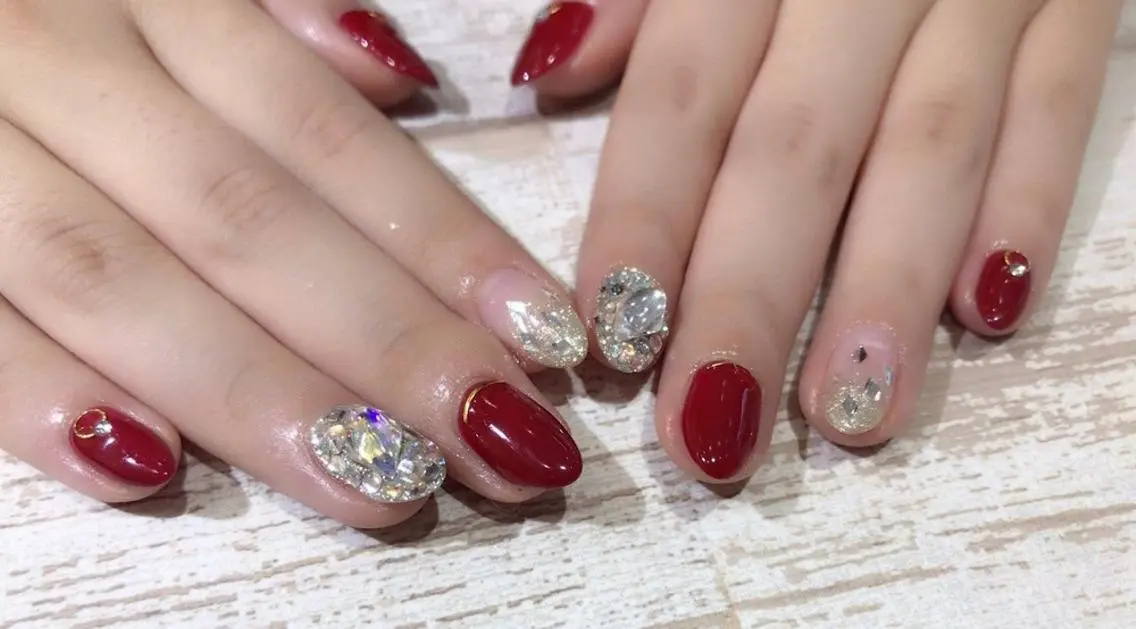 ネイル ボルドー Lino+ ネイル&よもぎ蒸しのネイルデザイン