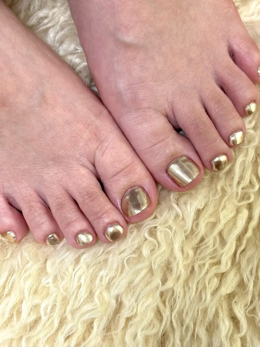 ネイル ミラーネイル ワンカラーネイル ハンドネイル Nails by MILKのエステ・リラクイメージ