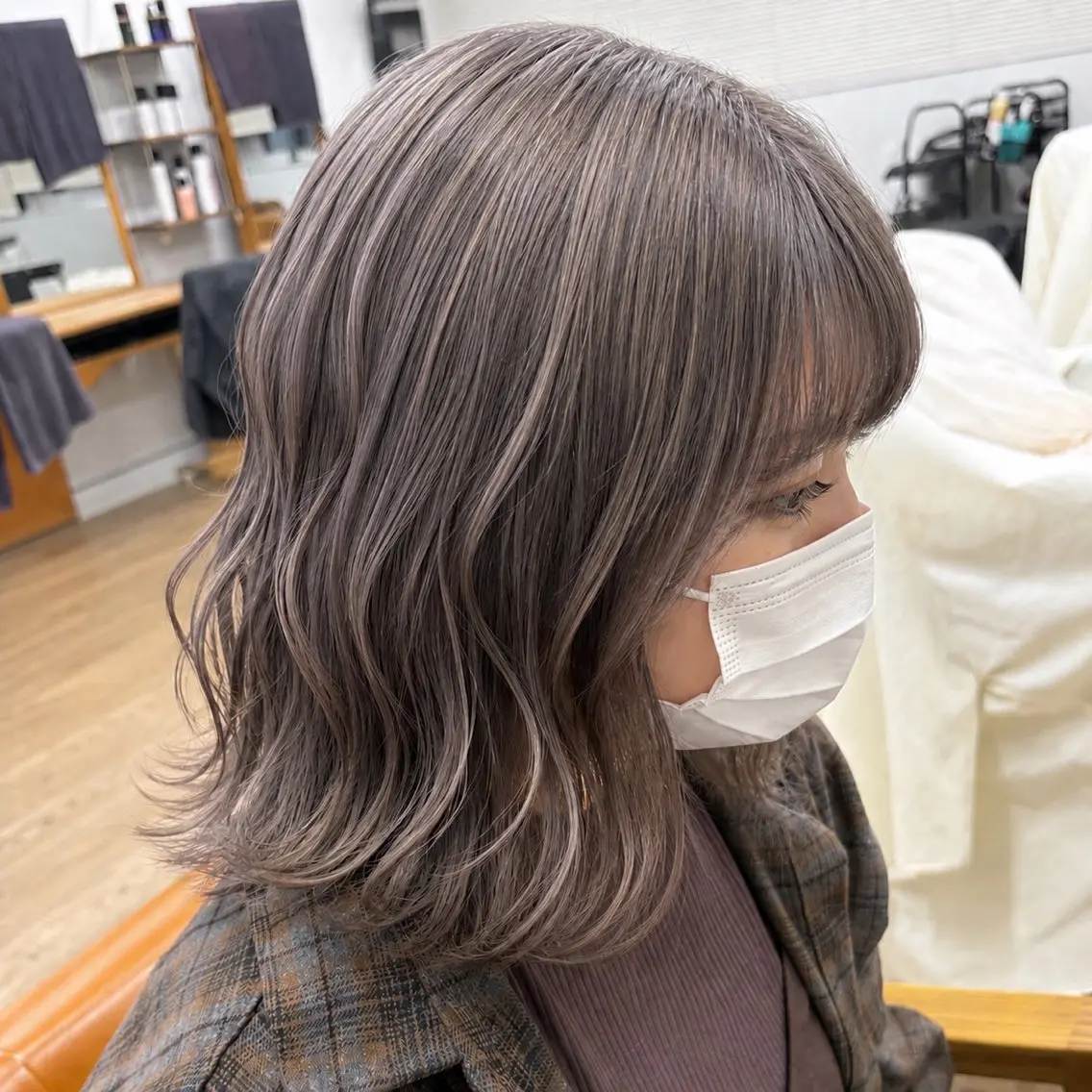 セミロング レイヤーカット ヘアカラー 小谷野七海🫧 カットモデル募集🩶のヘアスタイル