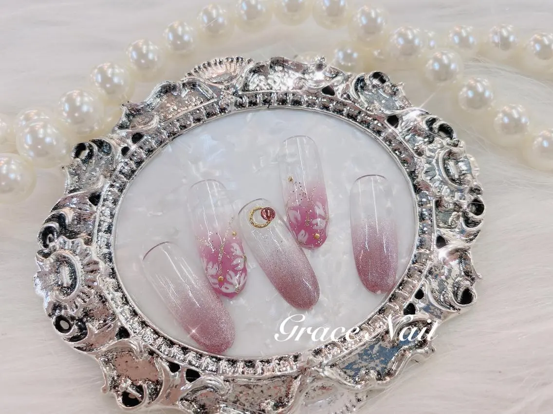 ネイル ☆*。Grace Nail。*☆のネイルデザイン