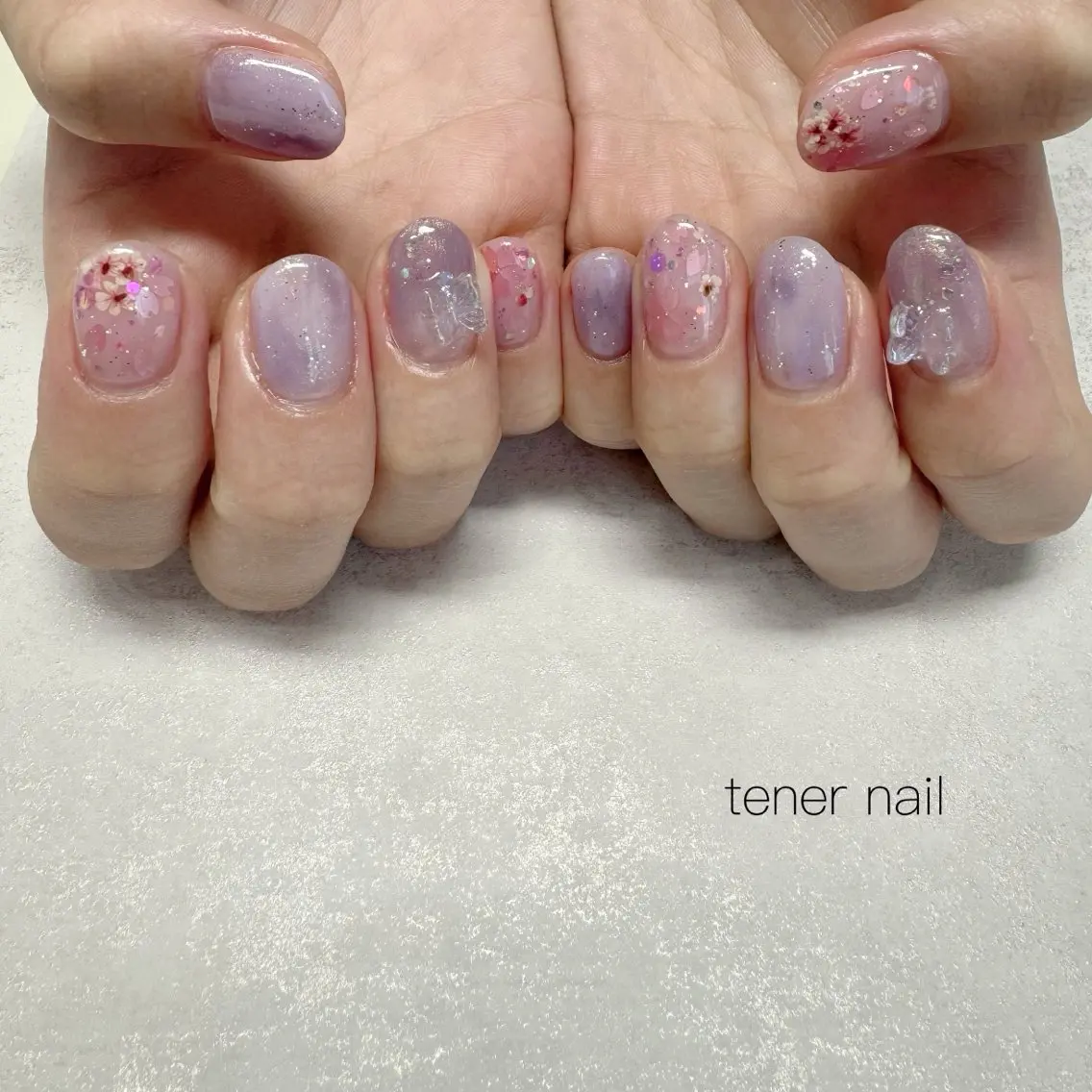 ネイル フラワーネイル ニュアンスネイル パープル ハンドネイル テネルネイル tener nailのネイルデザイン