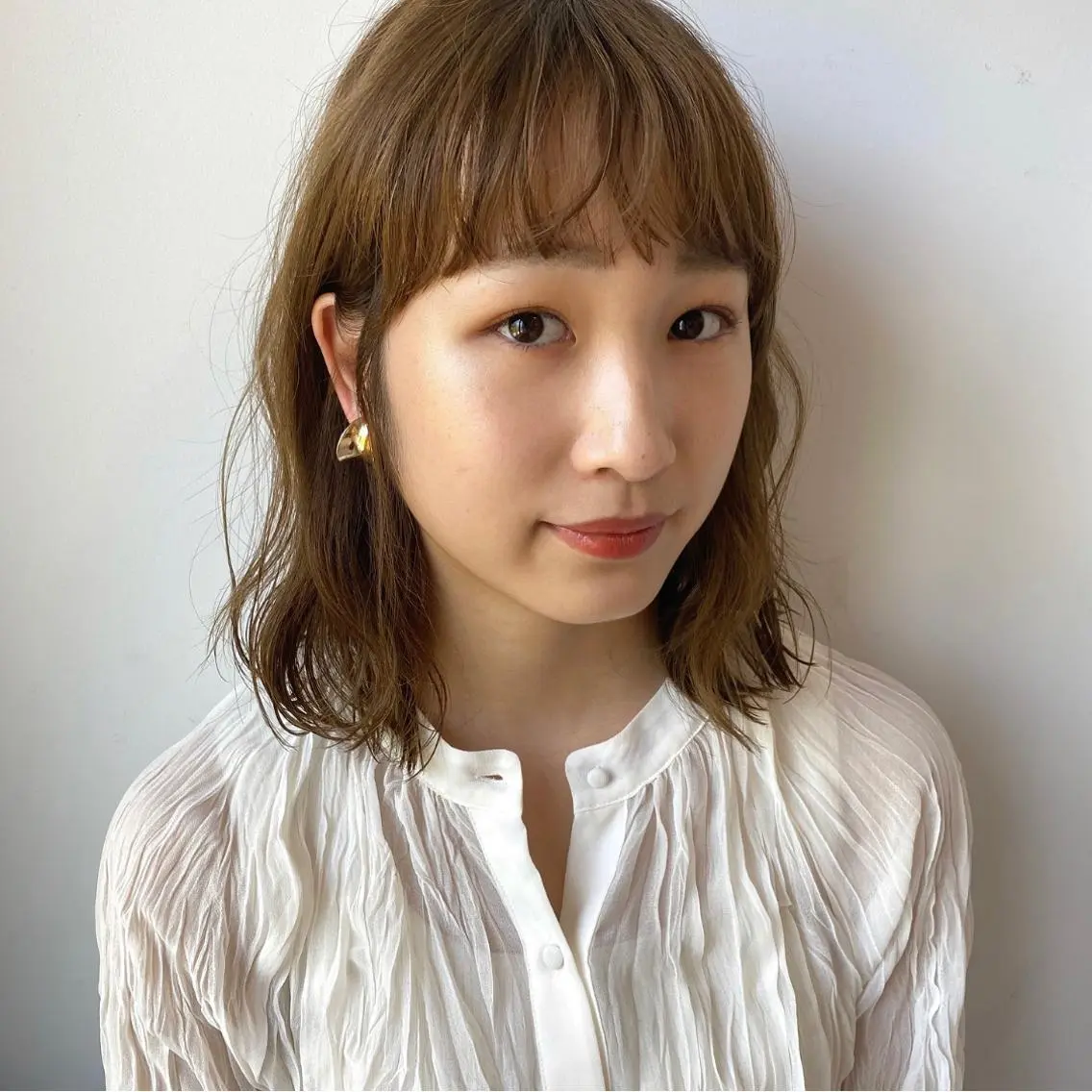ミディアム カラー ブリーチ ハイライトカラー ブリーチなしカラー ハイライト カット パーマ 縮毛矯正 kohana 🎀韓国ヘア🎀🤍のヘアスタイル