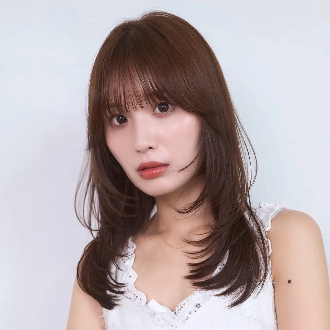 ミディアム カラー カット ヘアカラー トリートメント ハッシュレイヤー/ 赤み消し/⭐️チャンのヘアスタイル