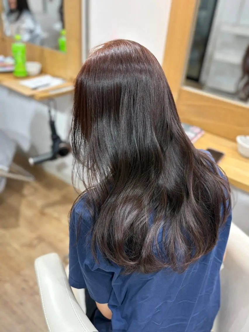 ロング カラー ブリーチ ダブルカラー ブリーチなしカラー 京都駅/透明感カラー 🖤sakiのヘアスタイル