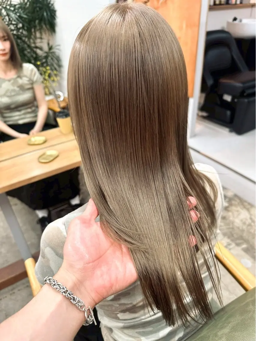 ロング カラー カット ヘアカラー トリートメント まさと/ヘーゼルベー ジュ/レイヤーカットのヘアスタイル