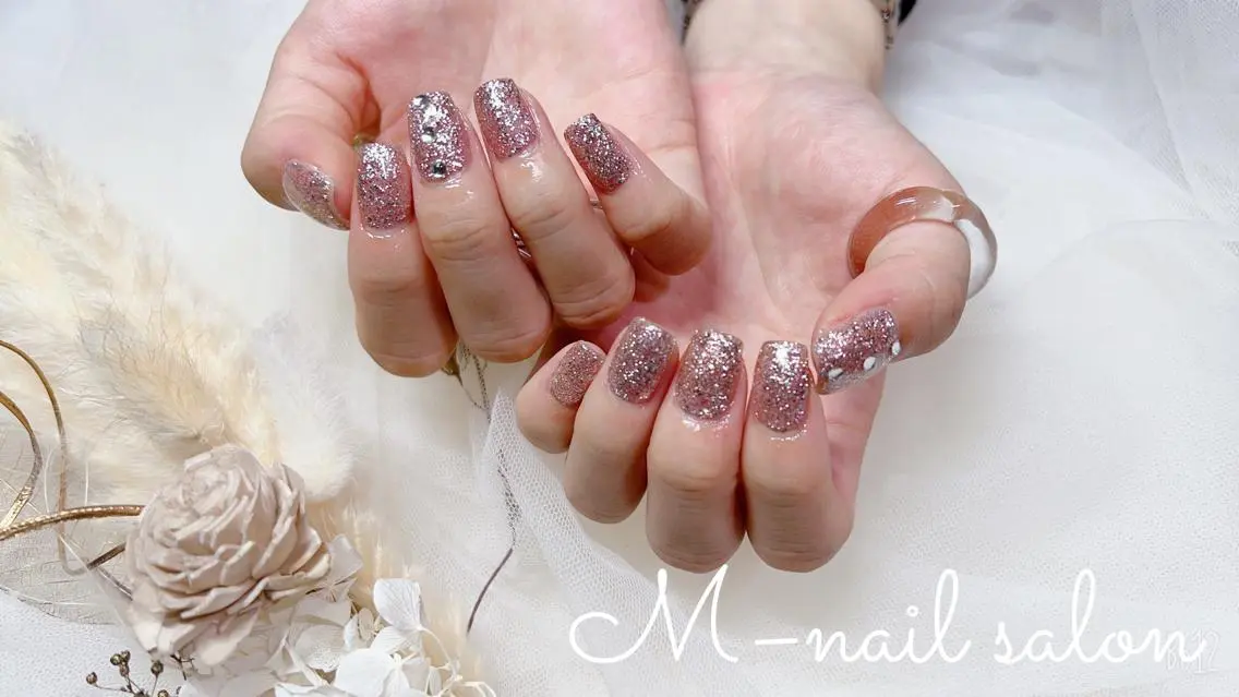 ネイル シンプルネイル M_ nail salonのネイルデザイン