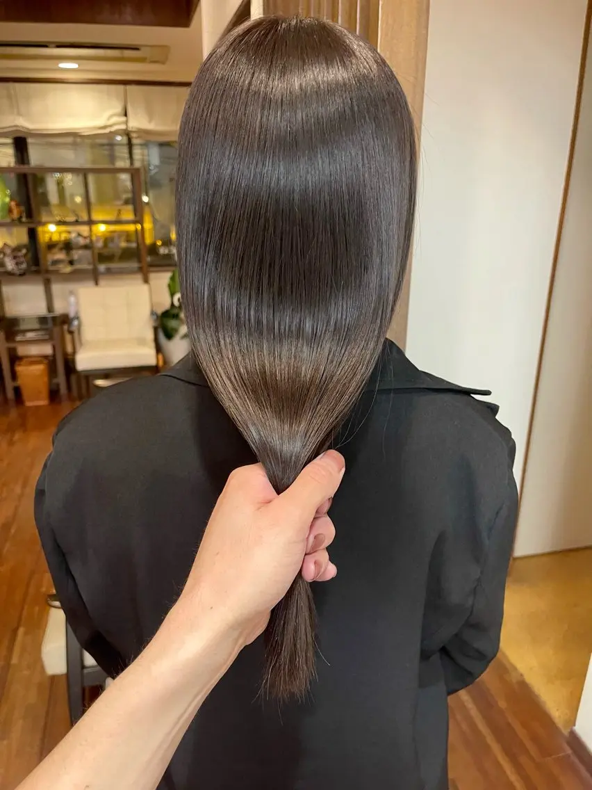 ロング 髪質改善 カット 縮毛矯正 トリートメント 田室 和幸のヘアスタイル