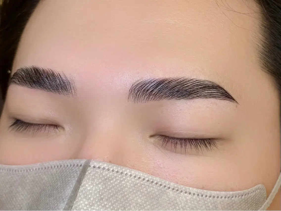 ハリウッドブロウリフト🧊（毛流れ矯正×ワックス脱毛）男性🙆の写真