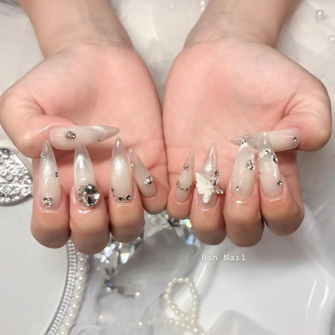 ネイル ハンドネイル HIN NAILのネイルデザイン