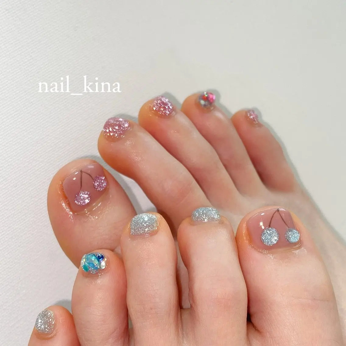 ネイル フットネイル nail_ kinaのネイルデザイン