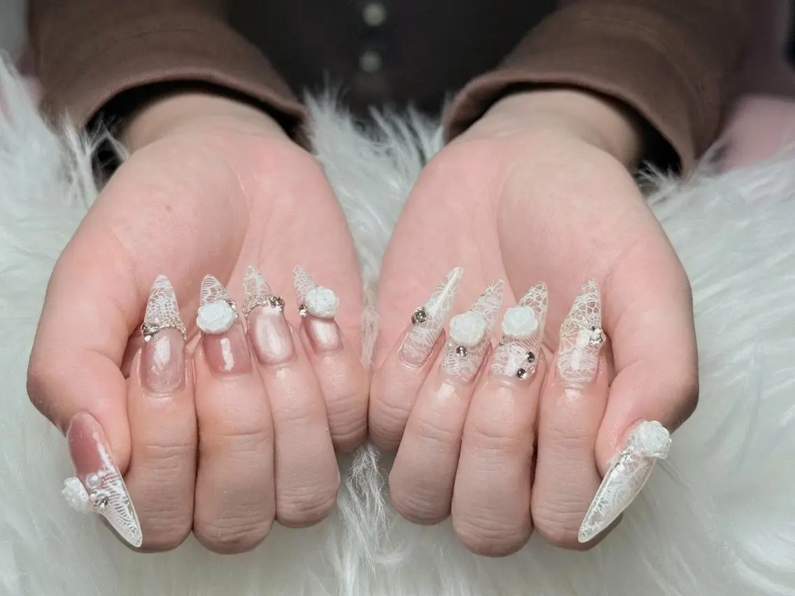 ネイル 韓国ネイル マグネットネイル ニュアンスネイル オフィスネイル シンプルネイル ハンドネイル Hana Rose Nailのネイルデザイン