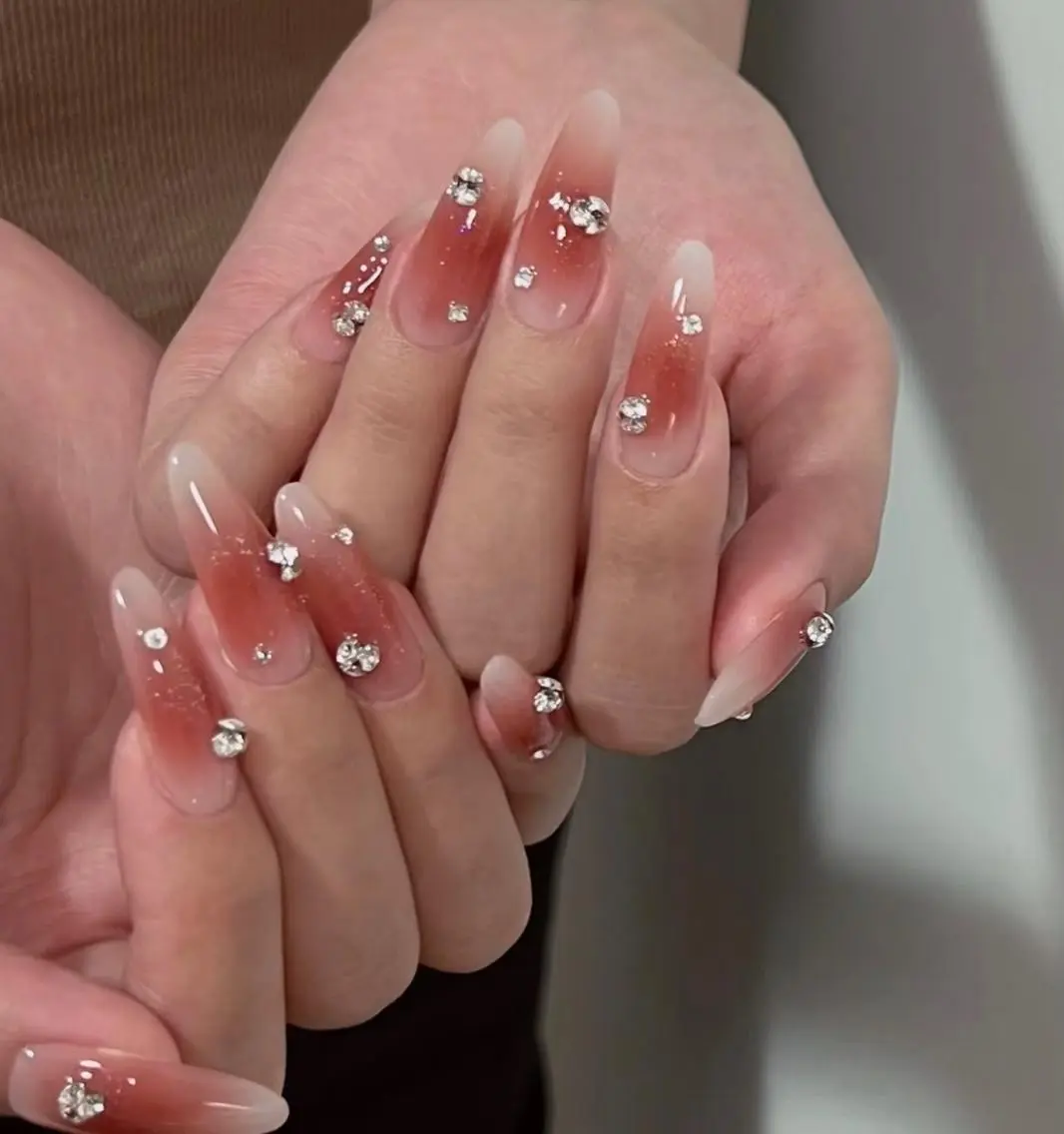 ネイル ハンドネイル ハンドケア 🍑 momo_nailのネイルデザイン