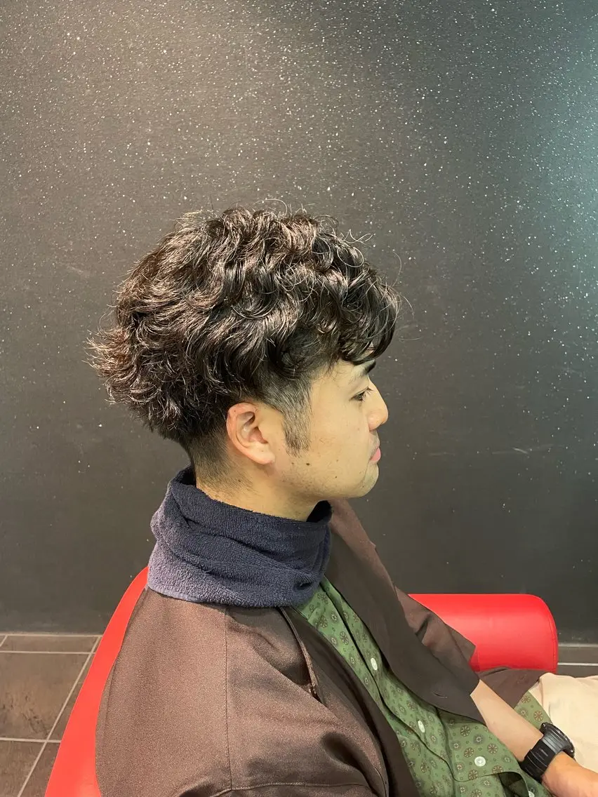 パーマ スパイラルパーマ EARTH 🐢 鈴木優大 🐢のヘアスタイル