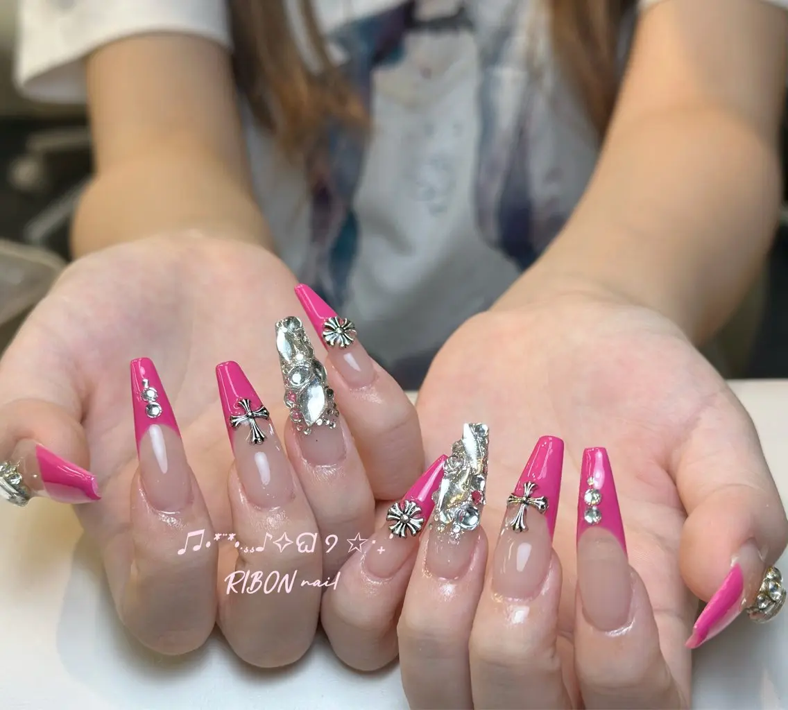 ネイル アートネイル 成人式 長さ出し キラキラネイル ロングネイル RIBON nail 高田馬場のネイルデザイン