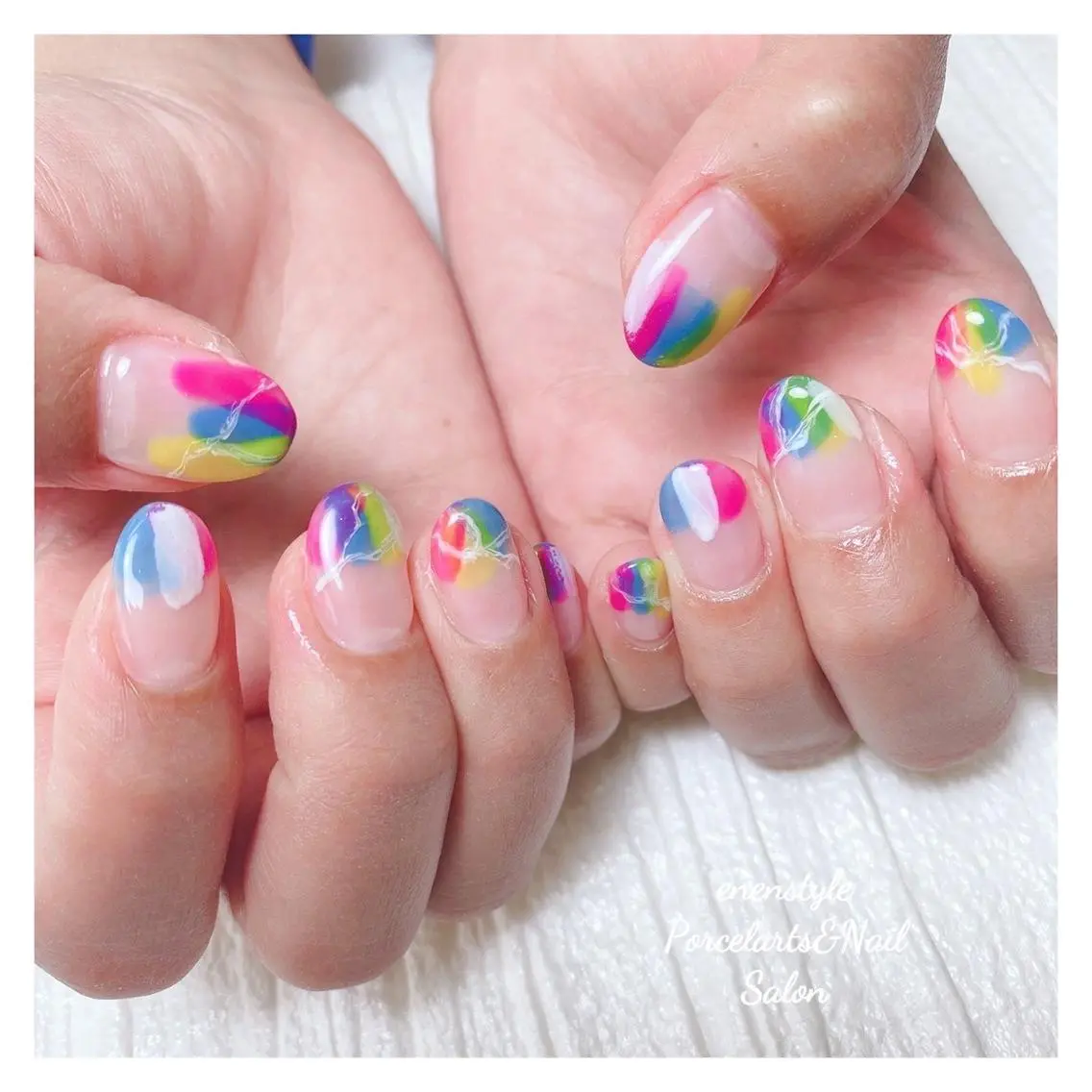 ミディアム ネイル 🐾enen style 🐾のネイルデザイン