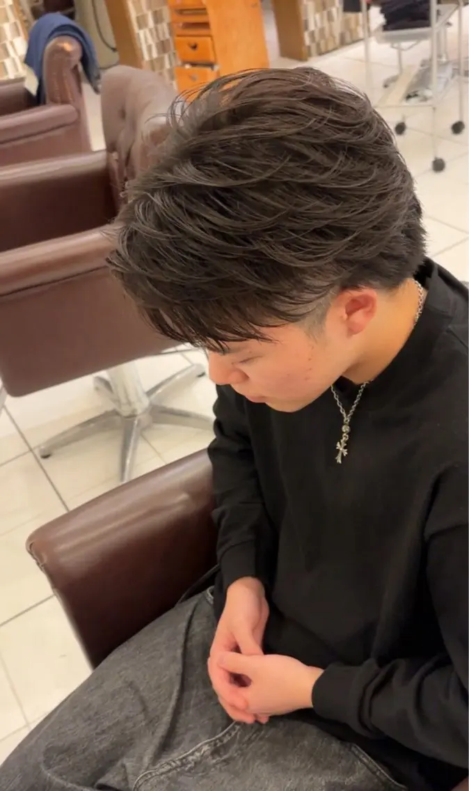 カット➕フェザーパーマの写真