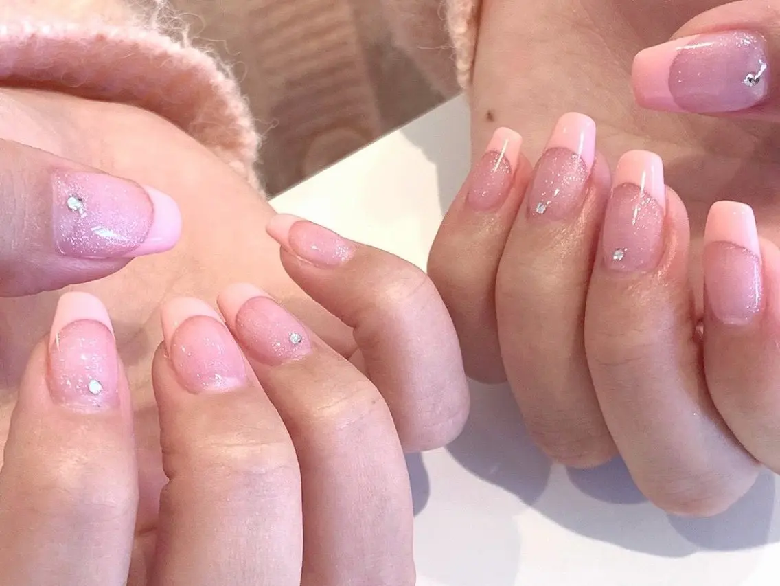ネイル sakura 🌸【束感まつげ】のマツエク・マツパデザイン