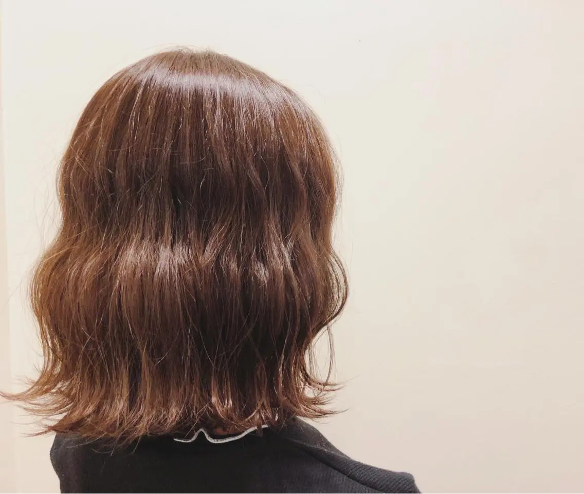 ミディアム カラー ヘアアレンジ ブラウンカラー ショコラブラウン 外ハネヘア カット ヘアカラー ✨レディース✨ 今だけカット￥０大石のヘアスタイル