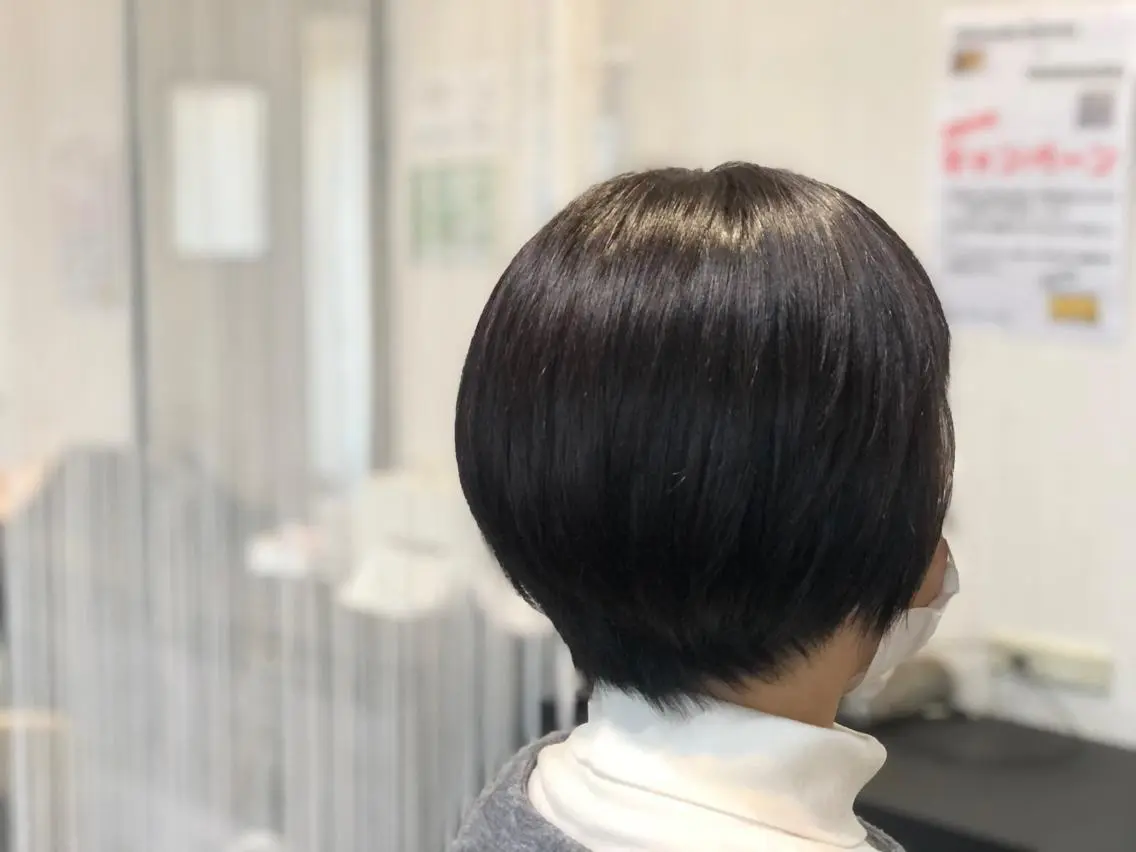 ショート カット ヘッドスパ 若泉 真梨のヘアスタイル