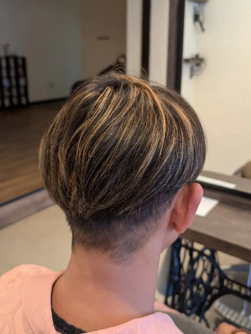 ショート カラー ヘアカラー 吉田  彩／大人 艶髪 ／ヘッドスパのヘアスタイル