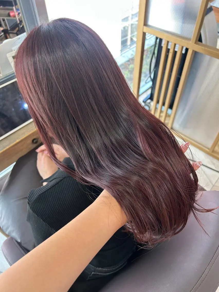 セミロング カラー ブリーチ ダブルカラー ブリーチなしカラー ピンクカラー カット ヘアカラー トリートメント 藤間 帆乃夏（とうまほのかのヘアスタイル