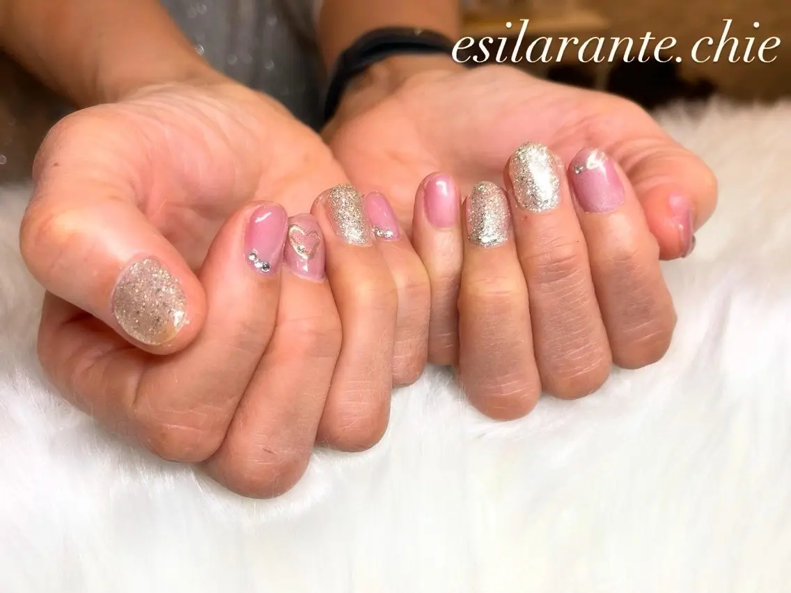 ネイル esilarante chie♡のネイルデザイン