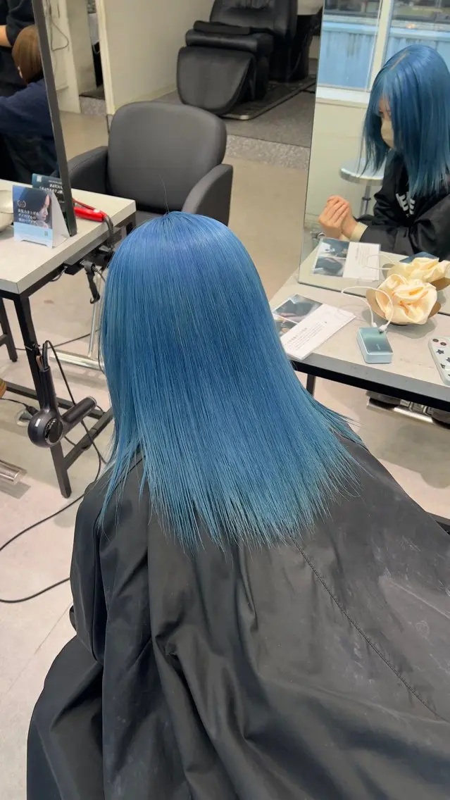ミディアム カラー ブリーチ ブルーカラー ケアブリーチ ハイトーンカラー ヘアカラー 渋谷ハイトーン/ エクステ/さきののヘアスタイル