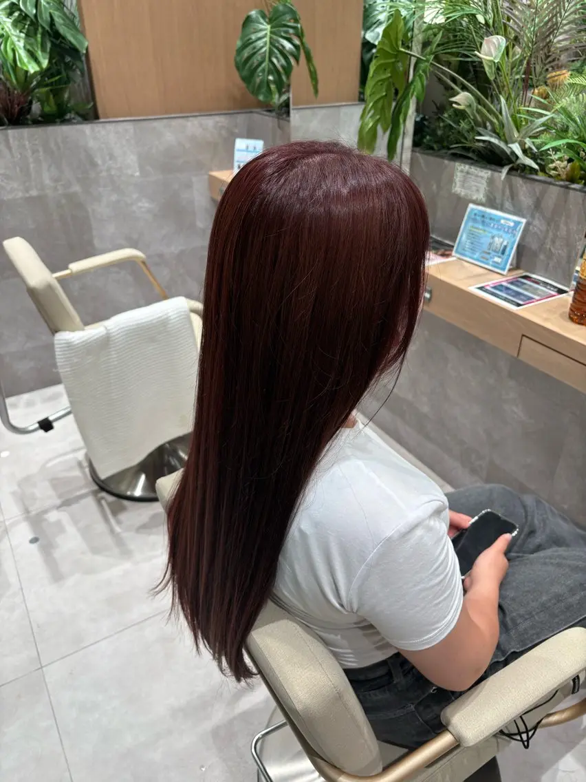 ロング 米田 穂乃花のヘアスタイル