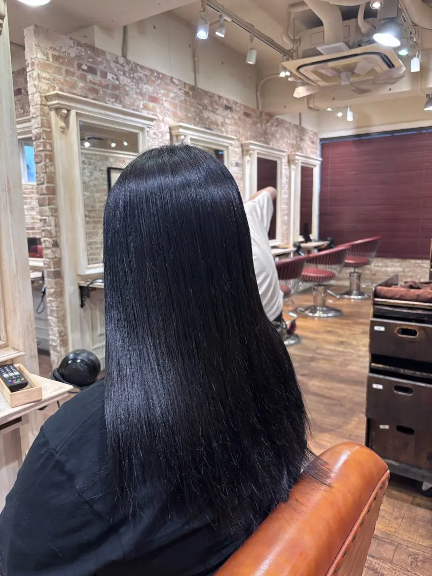 ロング カット ヘアカラー 田尾 凌雅のヘアスタイル