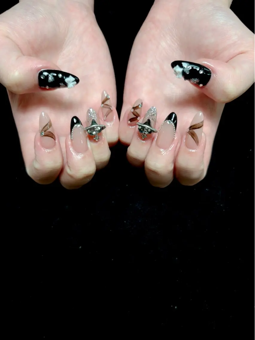 ネイル ハンドネイル ongles chicのネイルデザイン