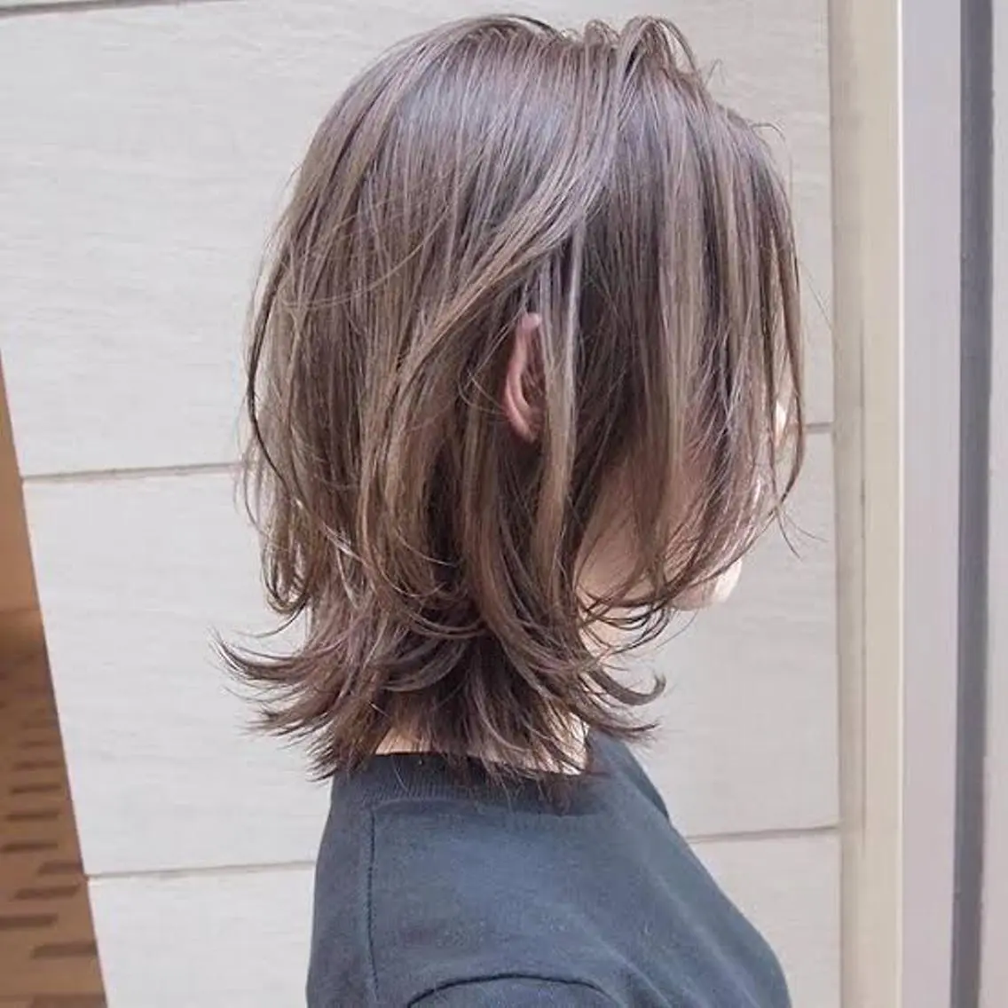 ミディアム くびれヘア 石渡このみ 🍊レイヤーカットのヘアスタイル