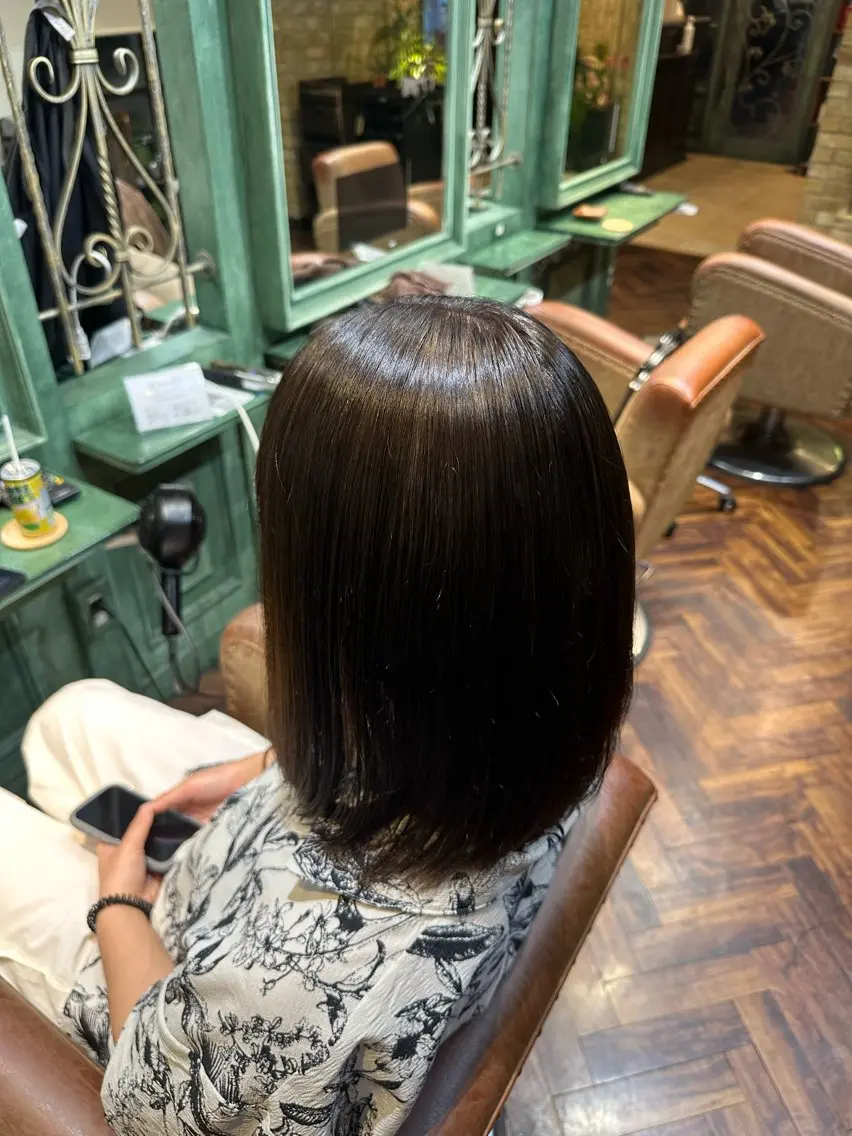 ミディアム カット ヘアカラー トリートメント ケイジ✨透明感 /艶カラー✨のヘアスタイル