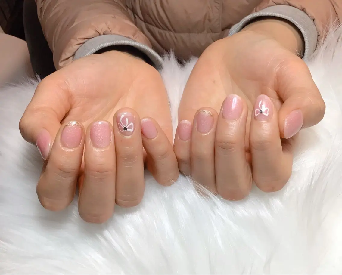 ネイル マグネットネイル マグネットワンカラー ワンカラーネイル Emma Nailのネイルデザイン