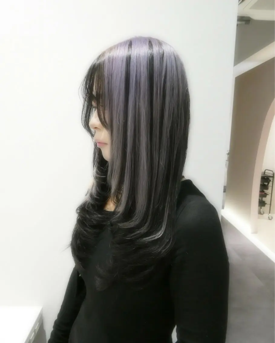 ロング カラー 佐野 えり奈のヘアスタイル