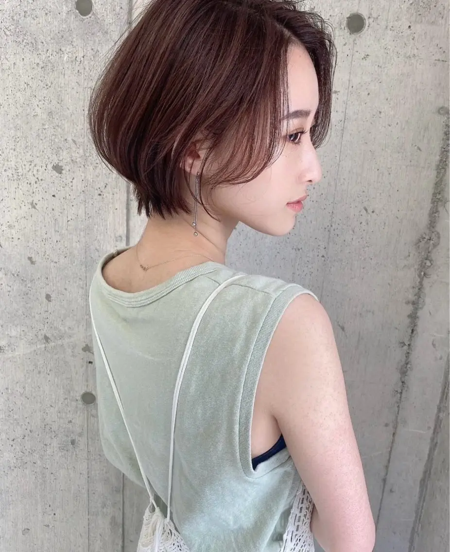 ショート カラー ❤️ブリーチなし💚 ダブルカラー平野実花のヘアスタイル