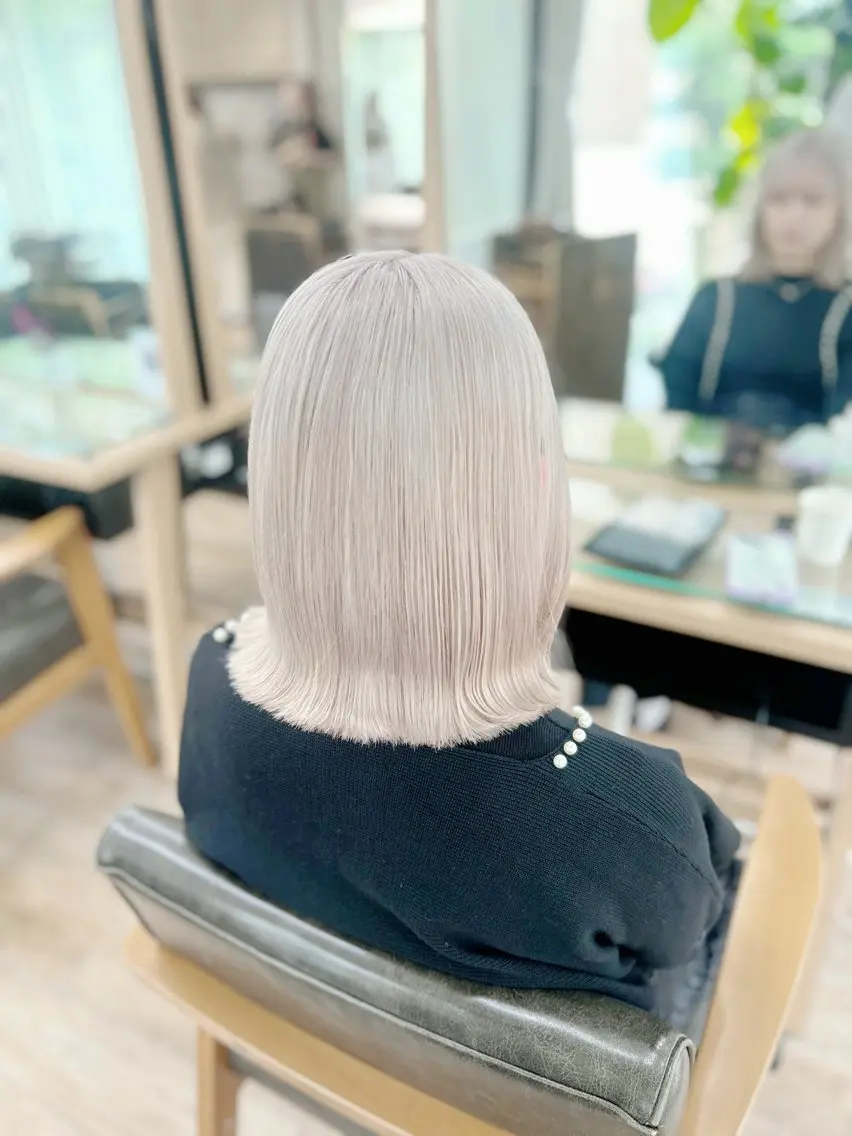 セミロング カラー カット ヘアカラー 🎀オタク美容師艶髪 カラーERINA🎀のヘアスタイル