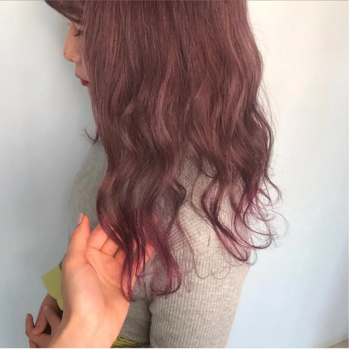 ロング カラー ピンクカラー YUI𓍯ｴｸｽﾃ /ﾆｭｱﾝｽｶﾗｰのヘアスタイル