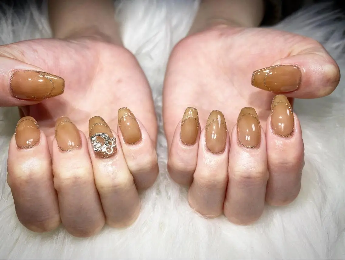 ネイル フラッシュネイル フレンチネイル ハンドネイル P. nailのネイルデザイン