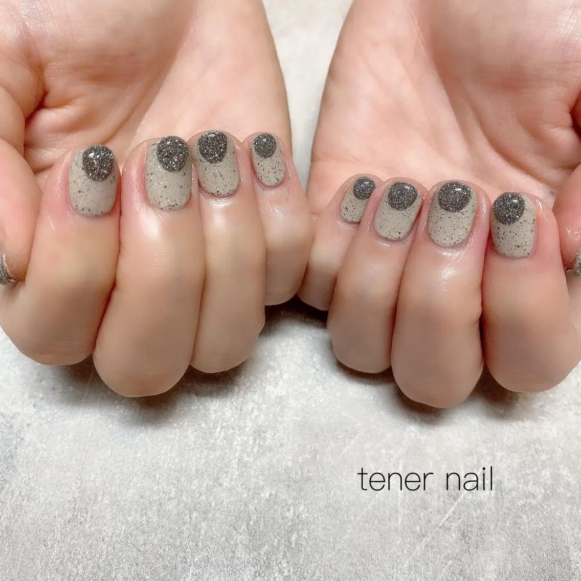 ネイル フラッシュネイル フレンチネイル ジェルネイル ラメ(グリッター) ぷっくりネイル テネルネイル tener nailのネイルデザイン
