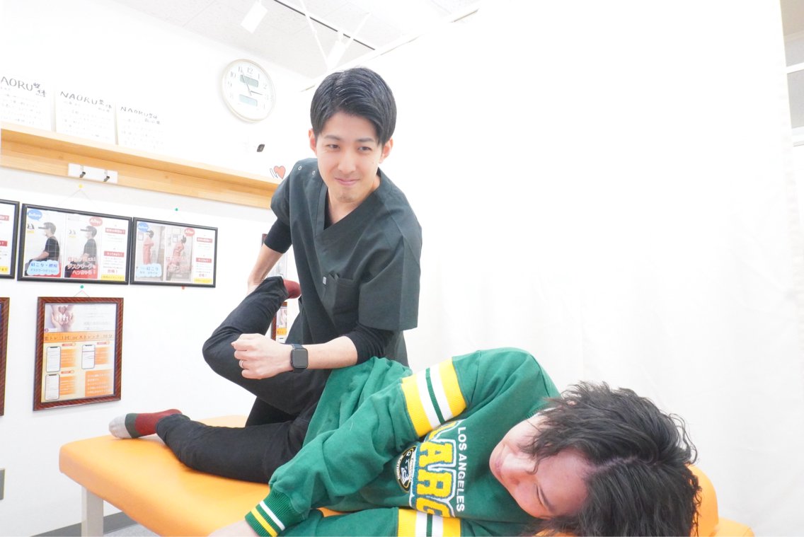 【反り腰】腰まわりやぽっこりお腹が気になる方におすすめ◎姿勢バランスを確認し、お体に合わせた施術とエクササイズをご案内!の写真