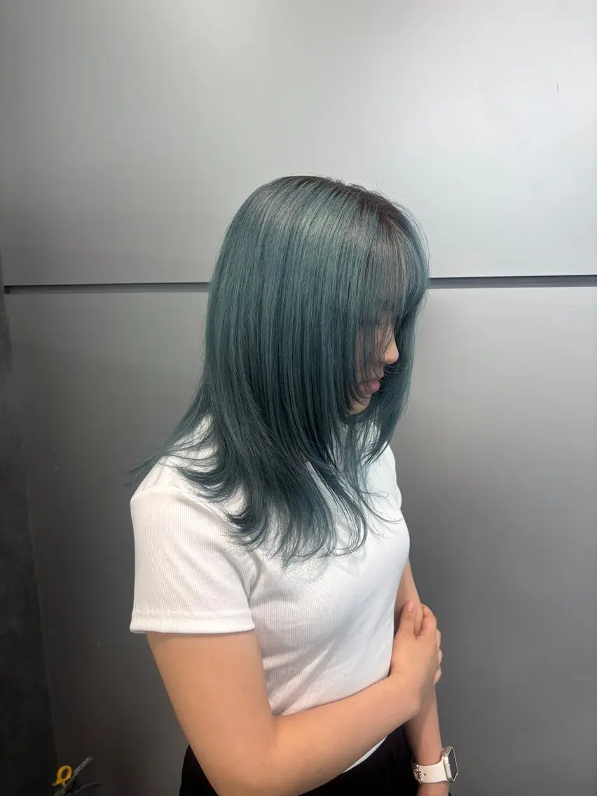 ロング カラー ヘアアレンジ カット ヘアカラー トリートメント ハッシュカット/ ミルクティー/ みうのヘアスタイル