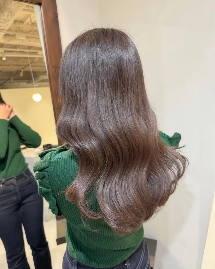 ロング カラー ayaka♡ 柔らかカラーのヘアスタイル